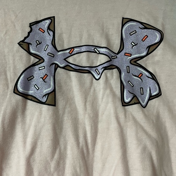 Under Armour girl’s size large pink graphic tee - Picture 4 of 6